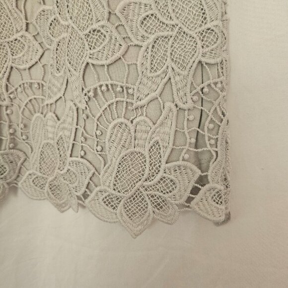 Philosophy Gray Lace Short Sleeve Blouse Sz S - Picture 3 of 8